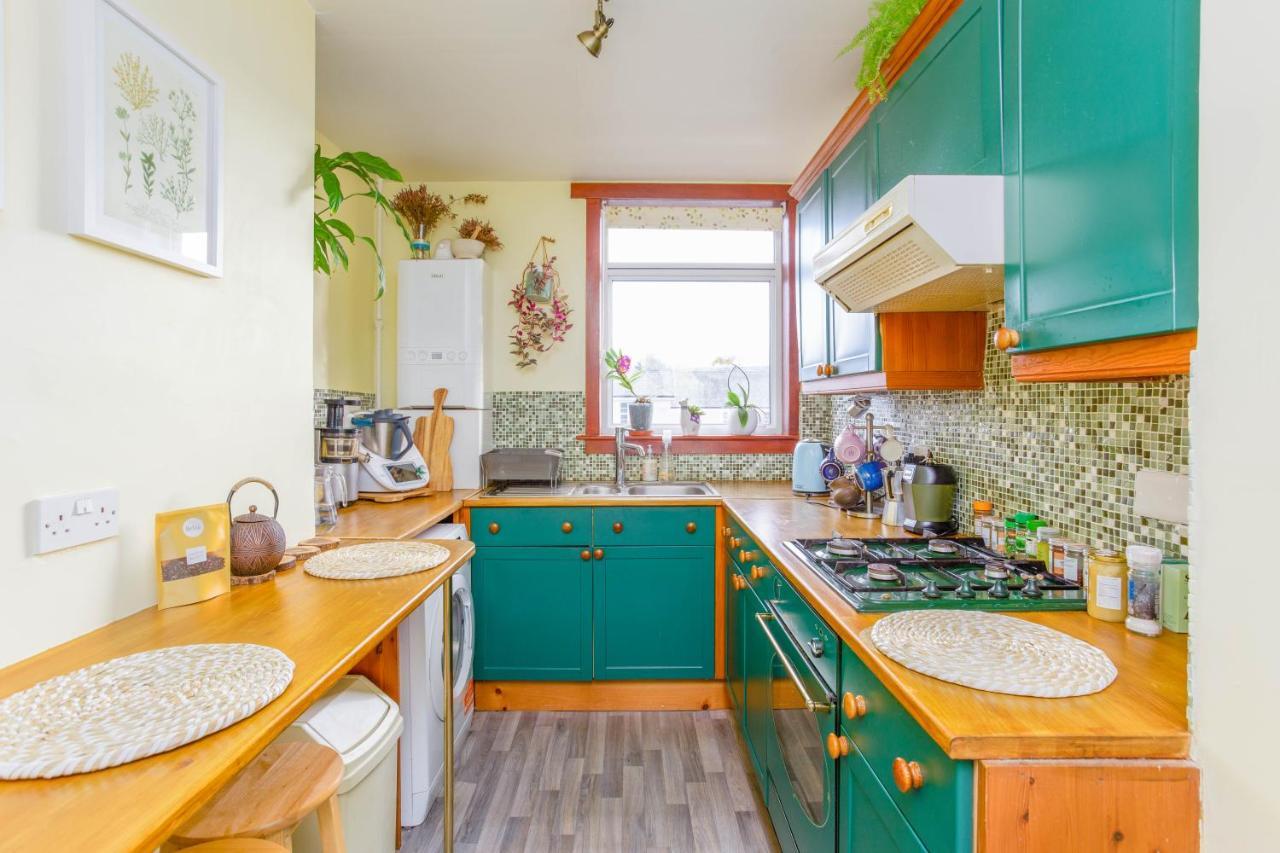 Bright & Spacious Double Room With Garden View- Close To Airport & City Centre Édimbourg Extérieur photo